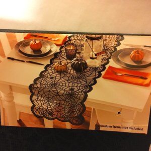 NWT Halloween Decorative Runner